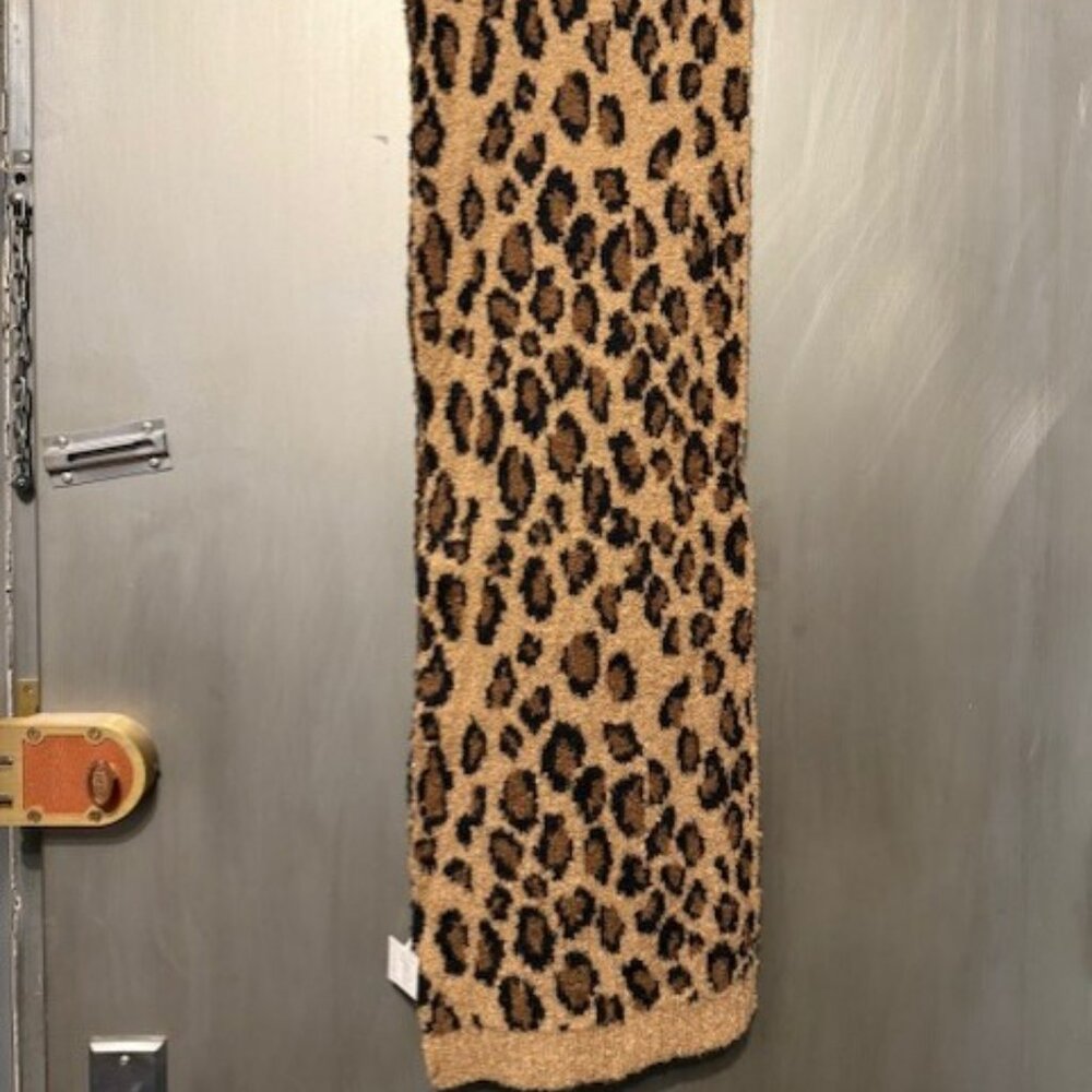 Retro Leopard Print Oblong Knit Scarf - Picture 10 of 16